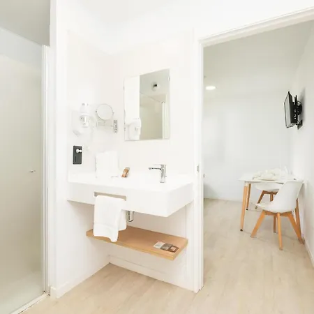 Aparthotel Barranco Chic! By Alegria 2*