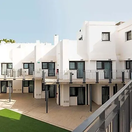 Aparthotel Barranco Chic! By Alegria 2*